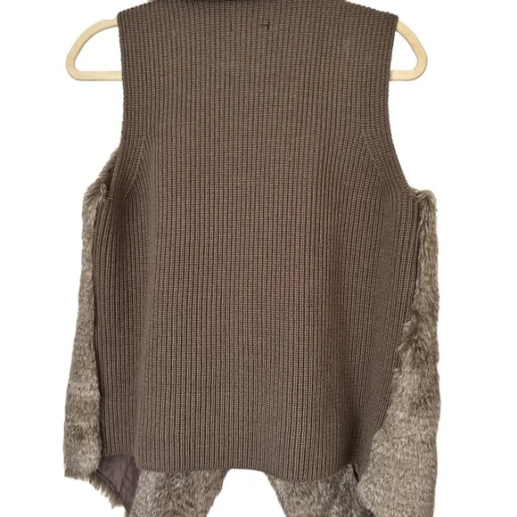 Maurice’s Faux Fur Brown vest: size L - Picture 3 of 3